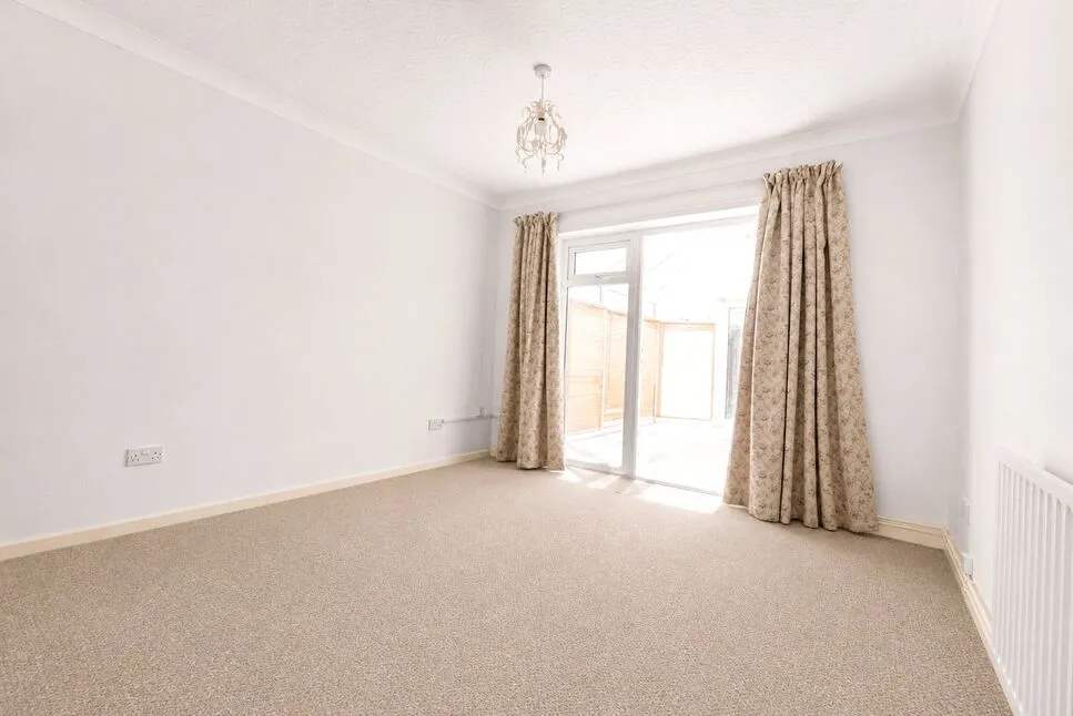Marine Avenue West, Sutton-on-Sea, Lincolnshire, LN12, photo 4