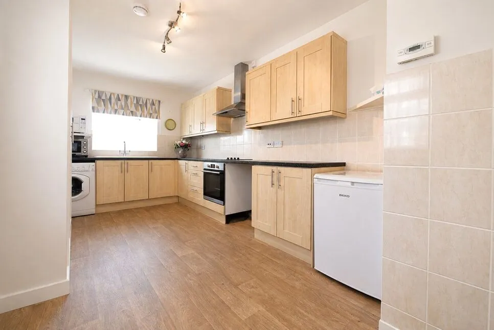 Marine Avenue West, Sutton-on-Sea, Lincolnshire, LN12, photo 2