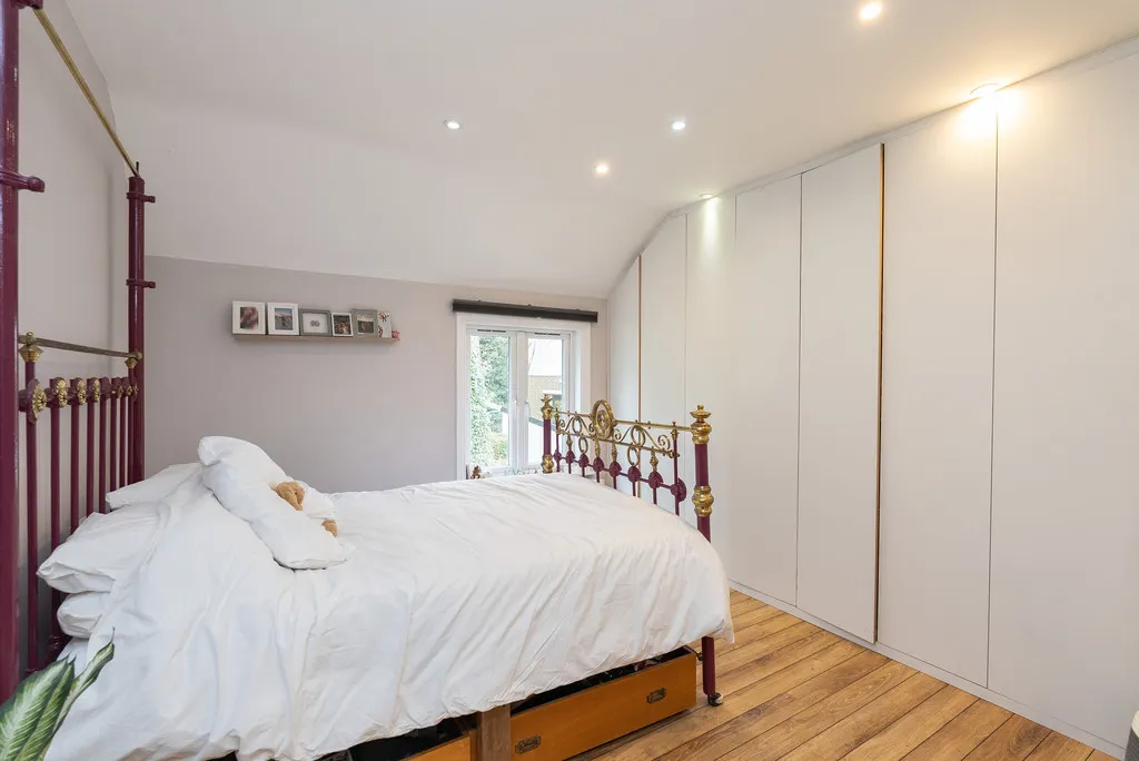Pixham Lane, Pixham, RH4, photo 11