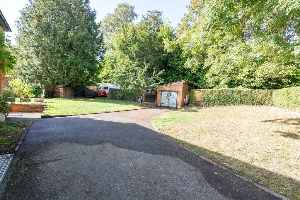 Pixham Lane, Pixham, RH4, photo 20