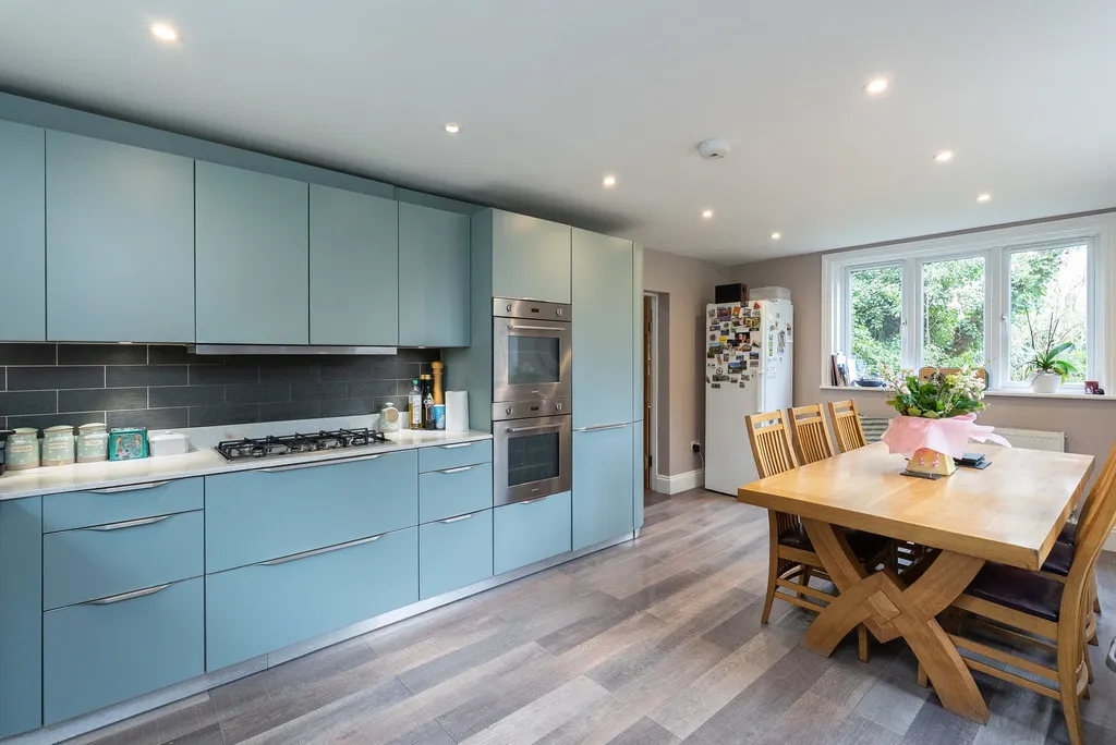 Pixham Lane, Pixham, RH4, photo 3