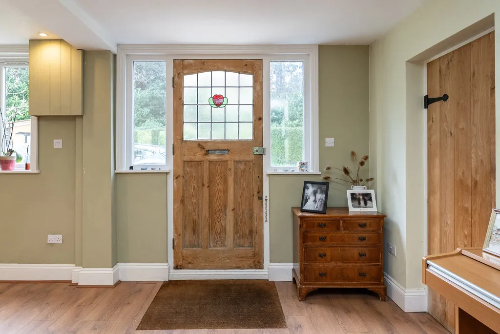 Pixham Lane, Pixham, RH4, photo 17