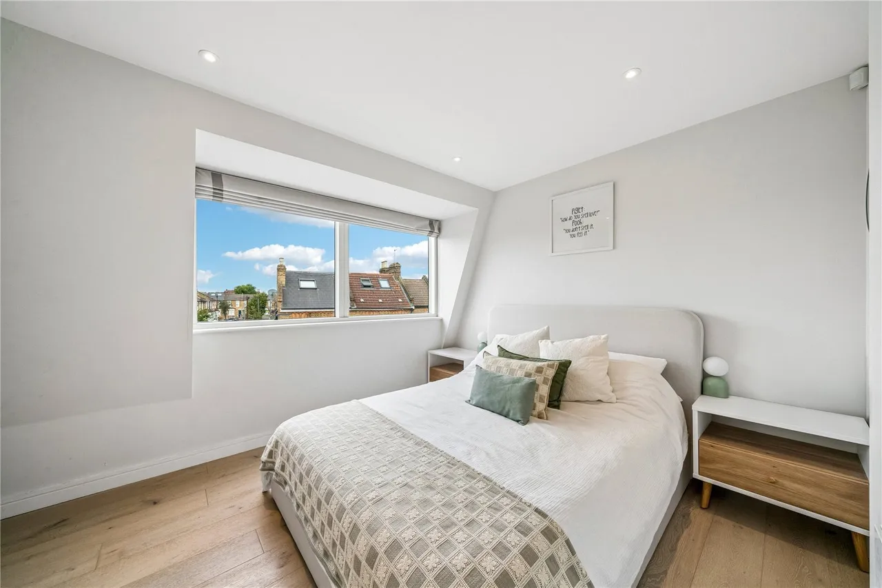 Aboyne Road, London, SW17, photo 3
