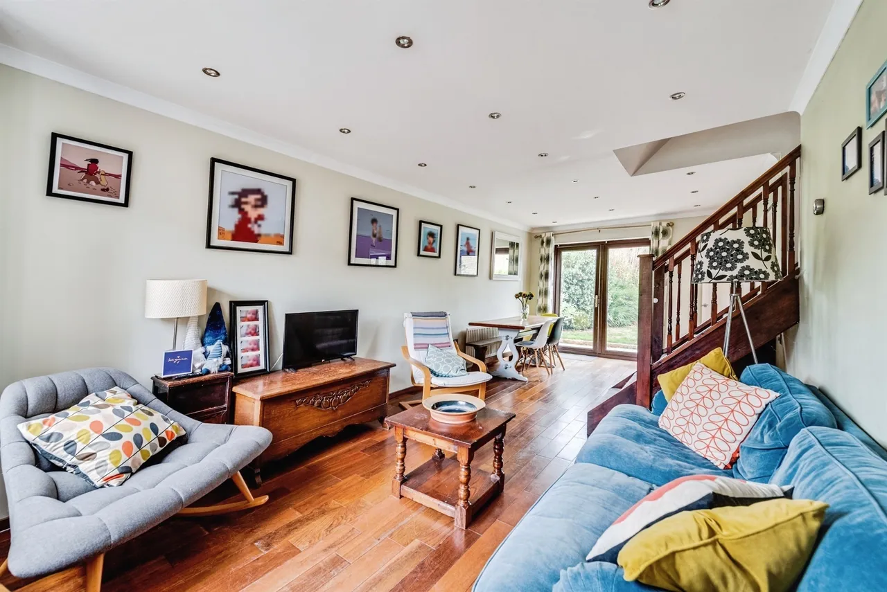 Thorney Leys, Witney, OX28, photo 5