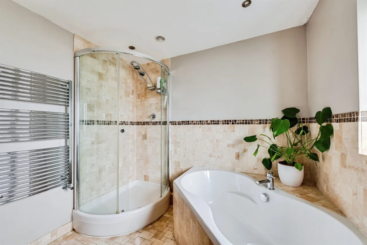 Thorney Leys, Witney, OX28, photo 8