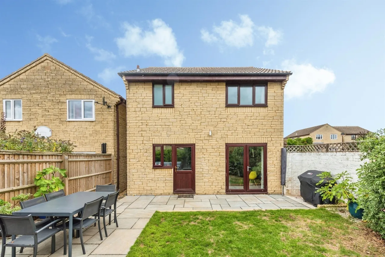 Thorney Leys, Witney, OX28, photo 13
