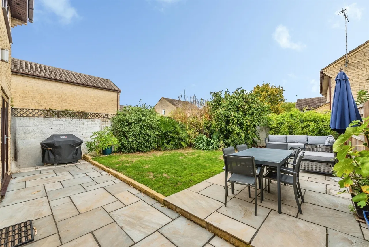 Thorney Leys, Witney, OX28, photo 14