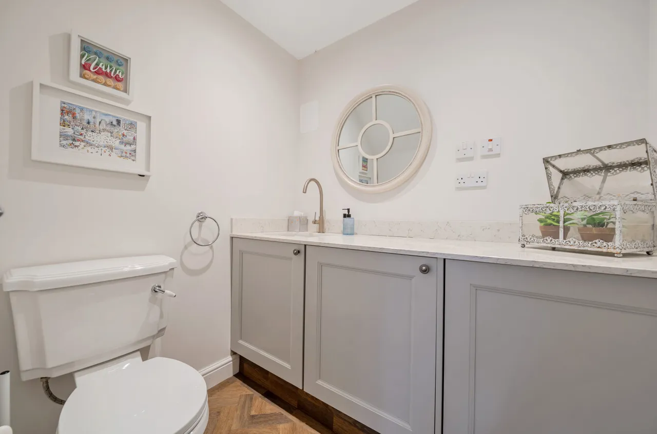 Fromow Gardens, Windlesham, GU20, photo 5