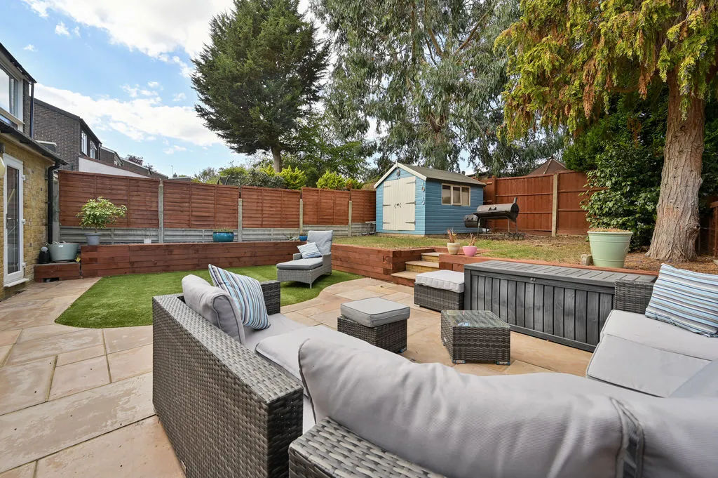 Lark Rise, Hatfield, AL10, photo 20