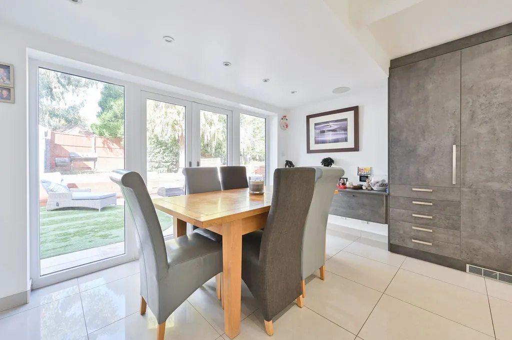 Lark Rise, Hatfield, AL10, photo 10