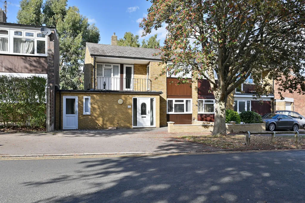 Lark Rise, Hatfield, AL10, photo 27
