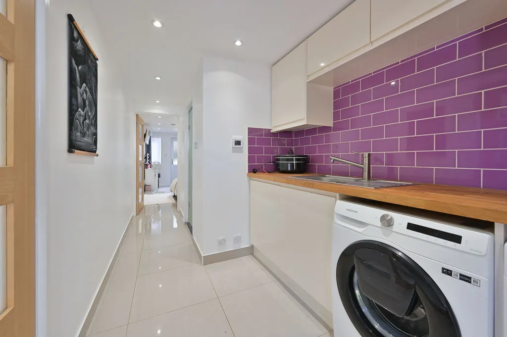 Lark Rise, Hatfield, AL10, photo 25