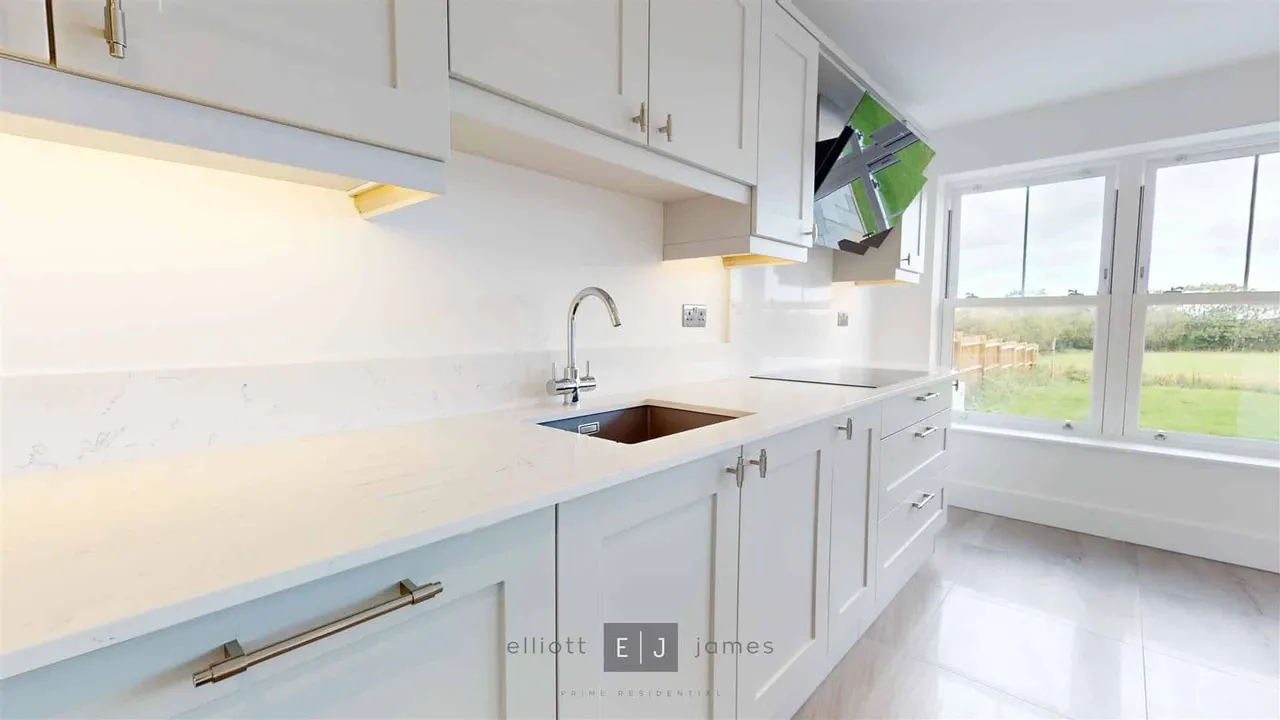 Grove Lane, Chigwell, photo 10