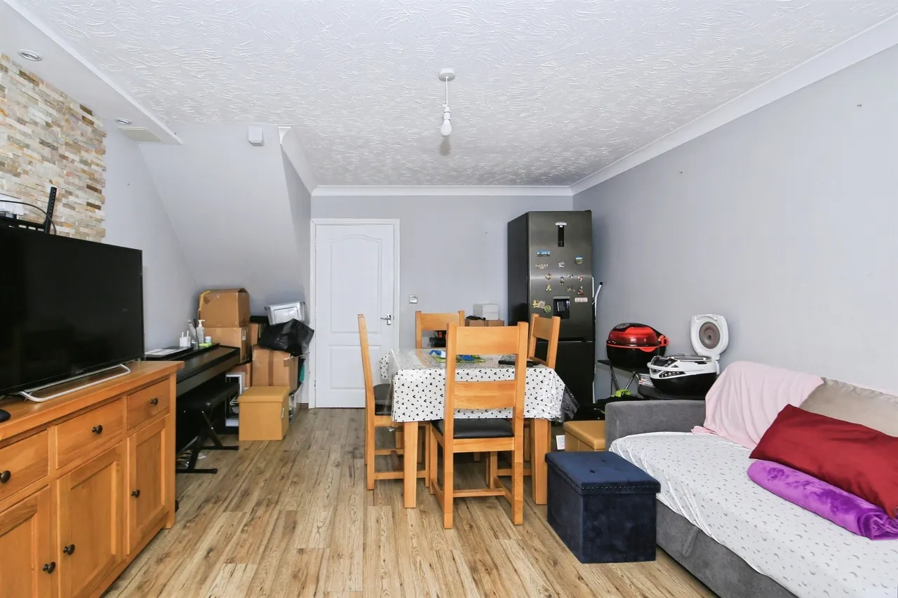 Boleyn Avenue, Peterborough, PE2, photo 4