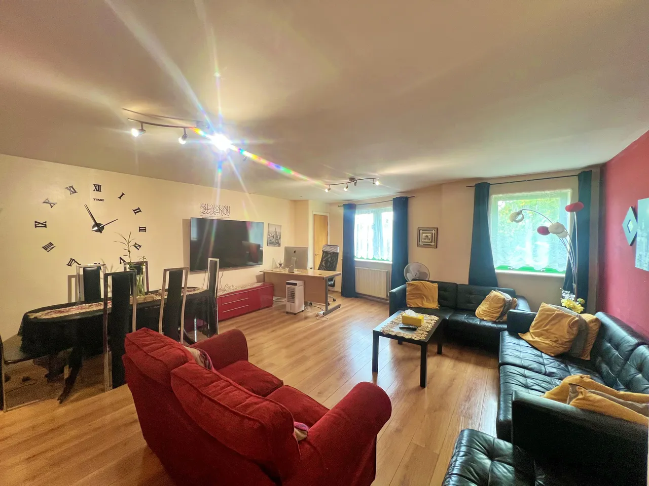 Greenford Road, Greenford, UB6, photo 3
