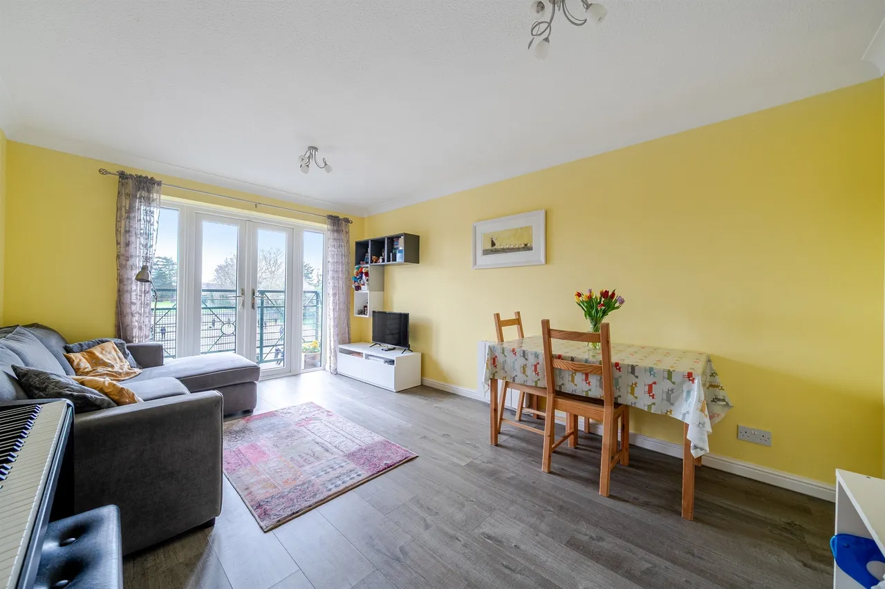 Ludlow Road, Maidenhead, SL6, photo 3