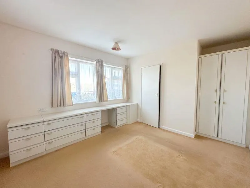 Cannam Close, Middleton, LE16, photo 6