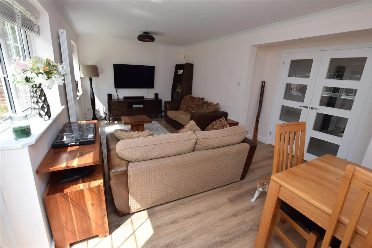 Sidlaws Road, Farnborough, Hampshire, GU14 9JN, photo 8