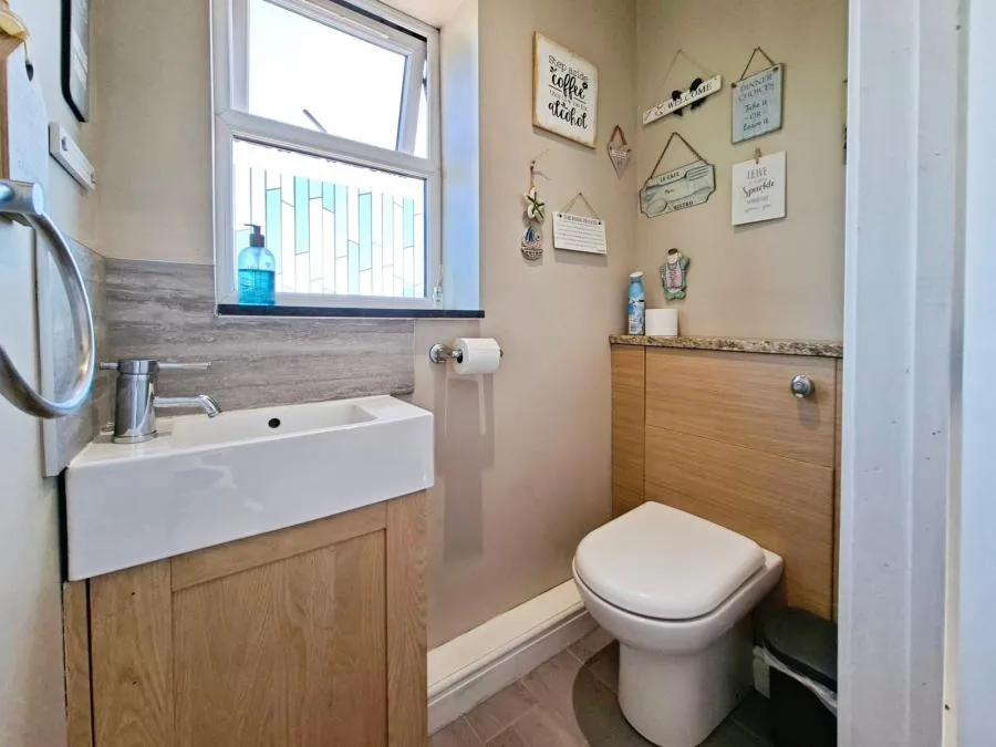 Ravens Bank, Holbeach St. Johns, PE12, photo 16