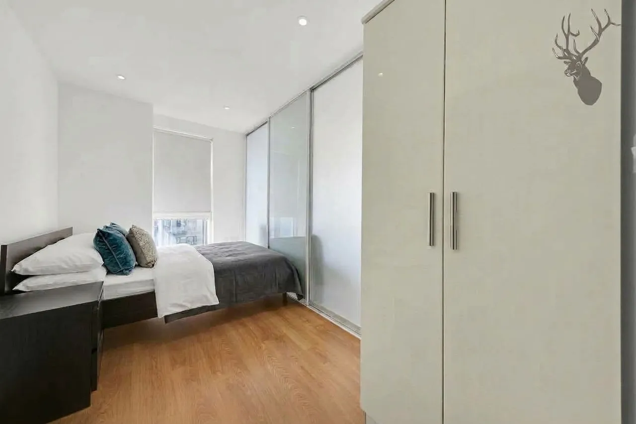 Seven Sea Gardens, London, E3, photo 14
