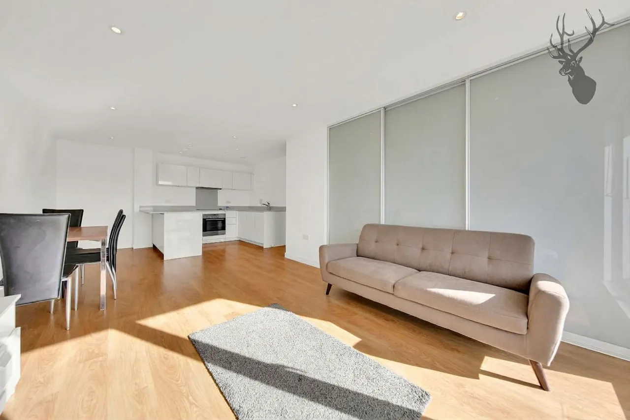 Seven Sea Gardens, London, E3, photo 4
