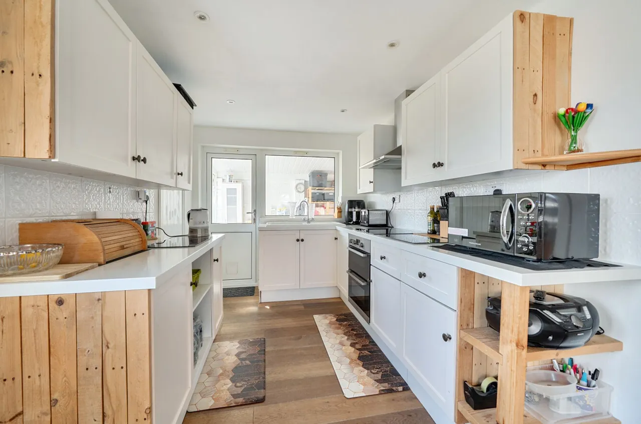 Croft Road, Selsey, PO20, photo 6