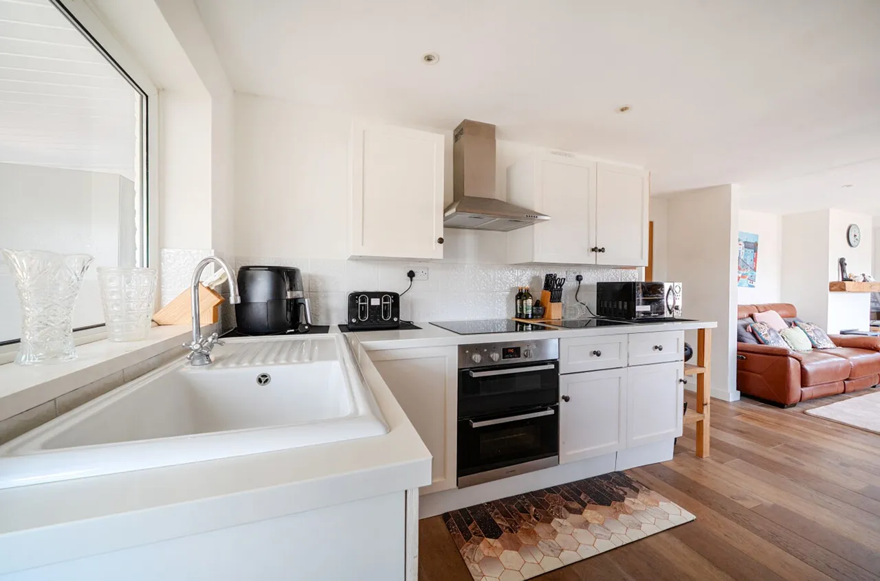 Croft Road, Selsey, PO20, photo 8