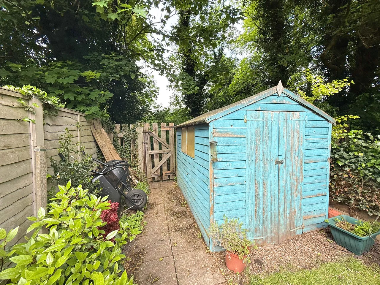Old Well Walk, Sale, photo 14