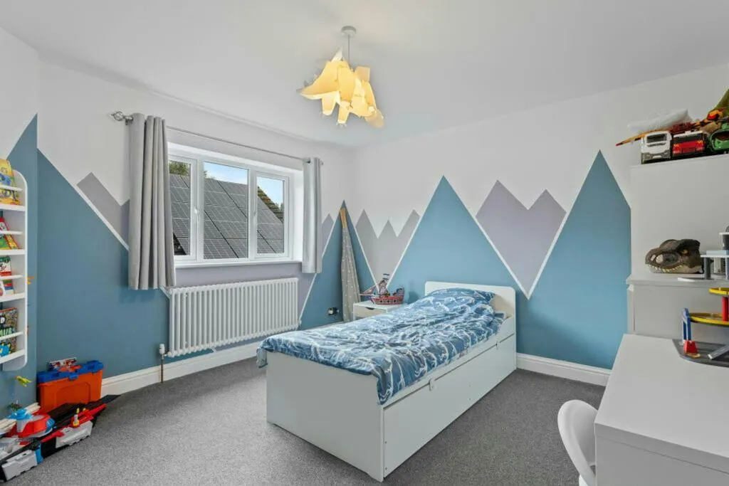 St. Marys Road, West Hythe, CT21, photo 9