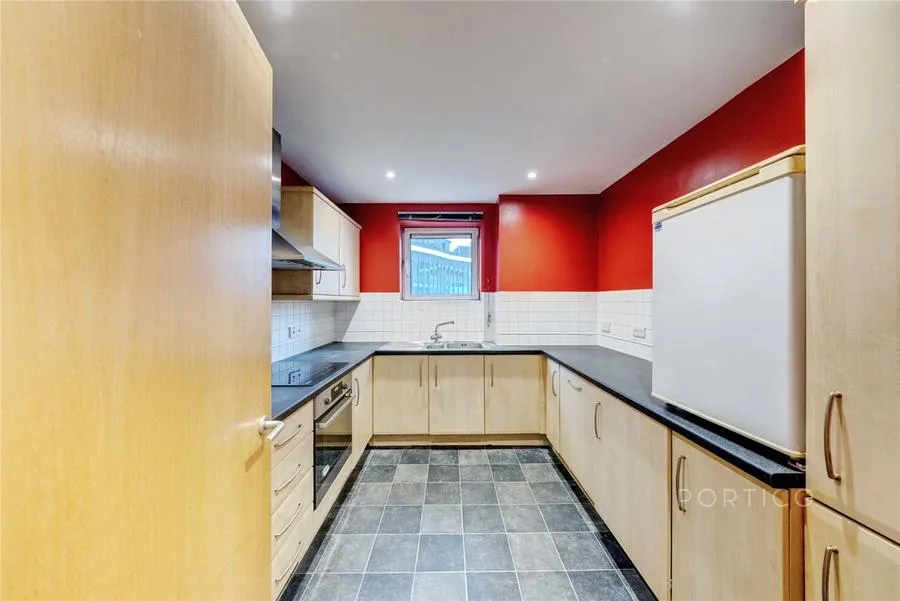 Boardwalk Place, Canary Wharf, E14, photo 17