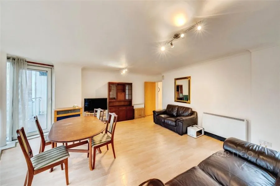 Boardwalk Place, Canary Wharf, E14, photo 6