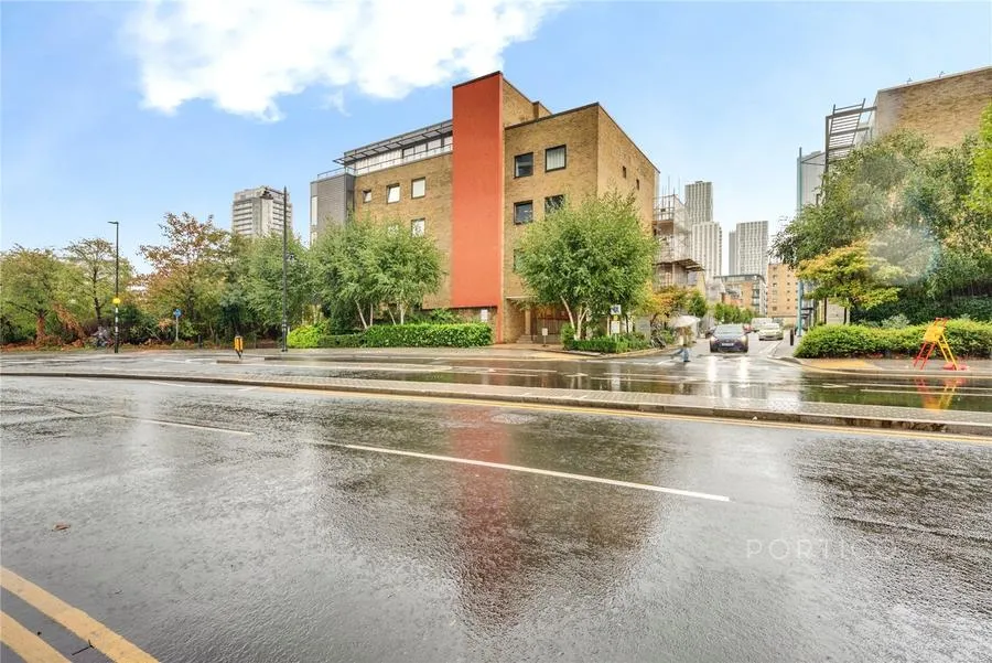 Boardwalk Place, Canary Wharf, E14, photo 24