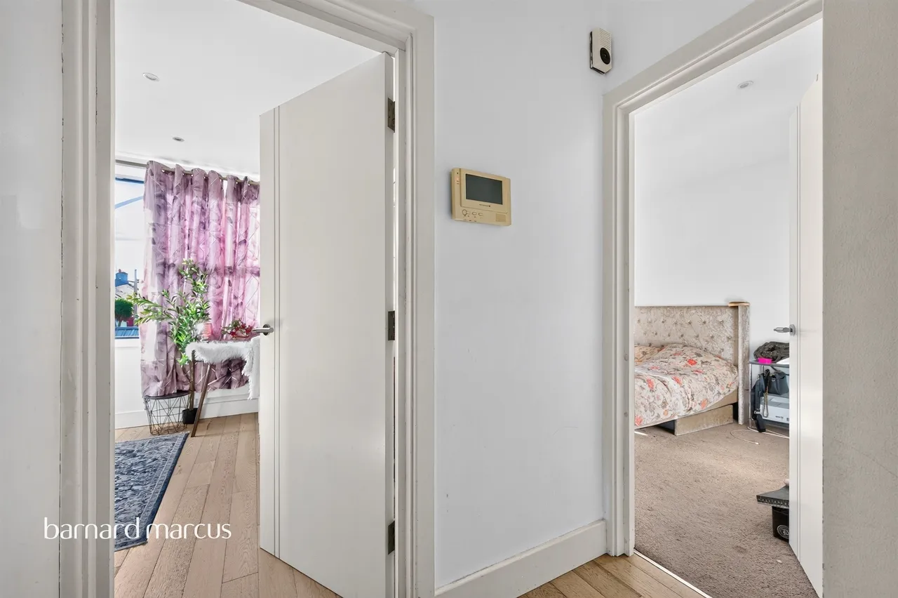 Barnsbury Lane, Surbiton, KT5, photo 6