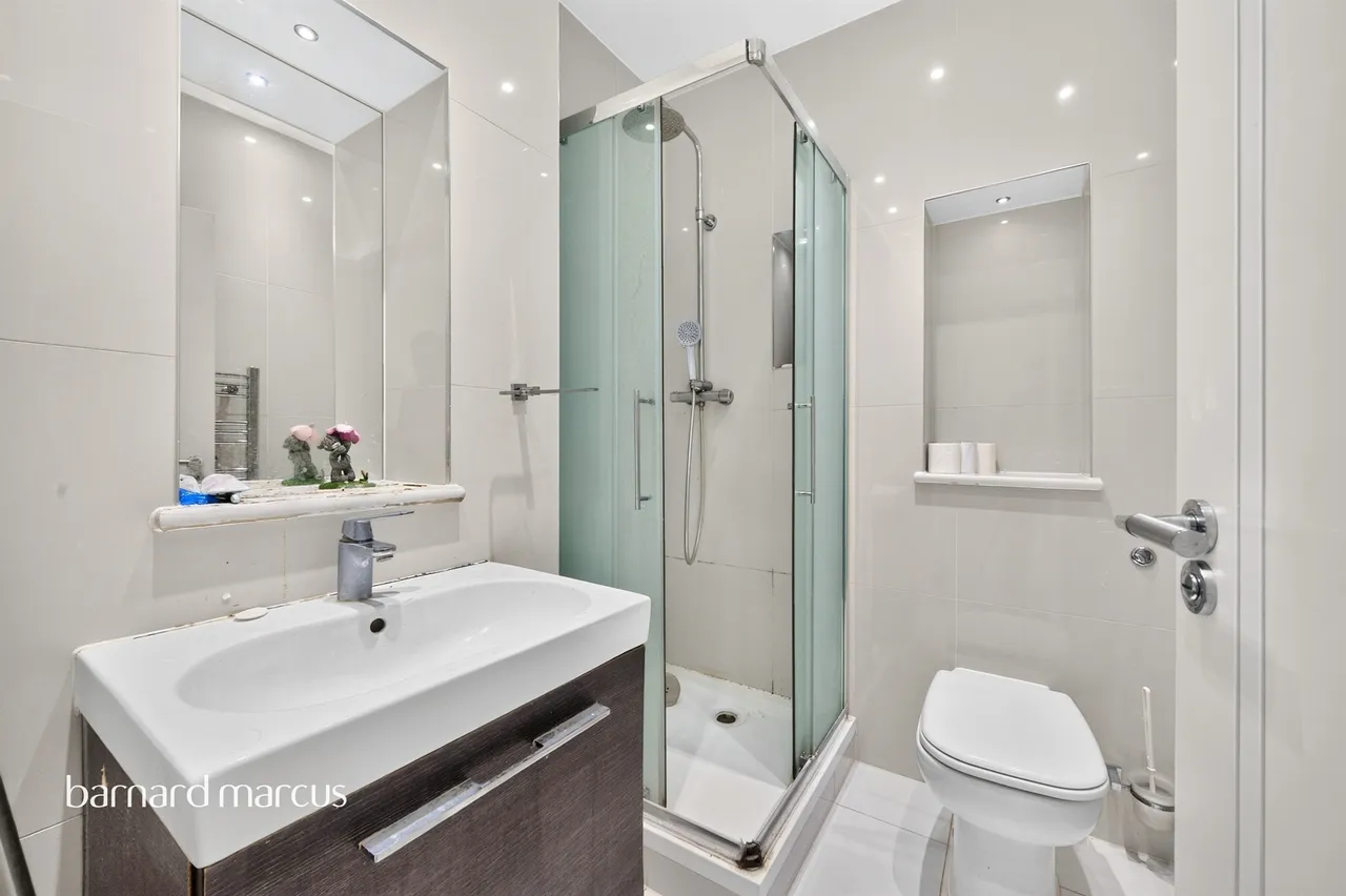 Barnsbury Lane, Surbiton, KT5, photo 8