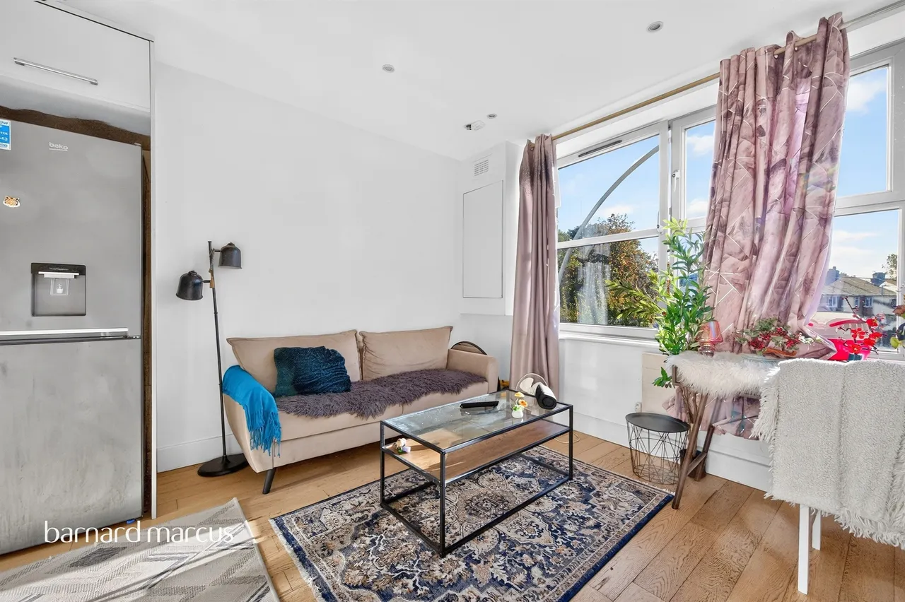 Barnsbury Lane, Surbiton, KT5, photo 4