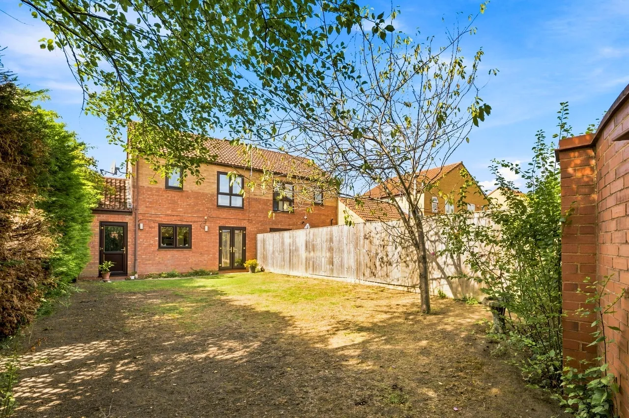 Christian Court, Willen, Milton Keynes, Milton Keynes, MK15 9HY, photo 11