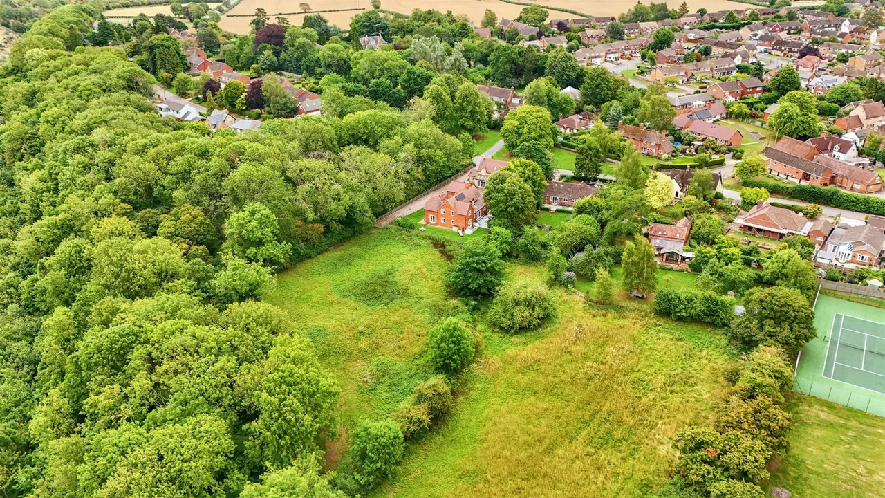 Development opportunity, Hall Lane, Harbury, Leamington Spa, CV33 9HG, photo 13