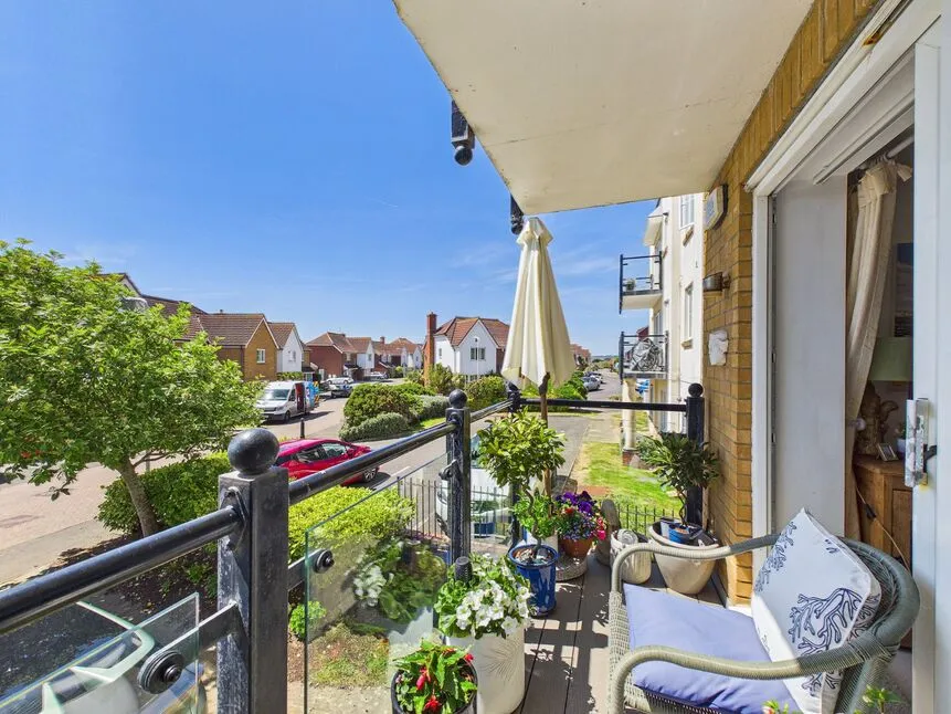 Lower Corniche, Kent, CT21, photo 11