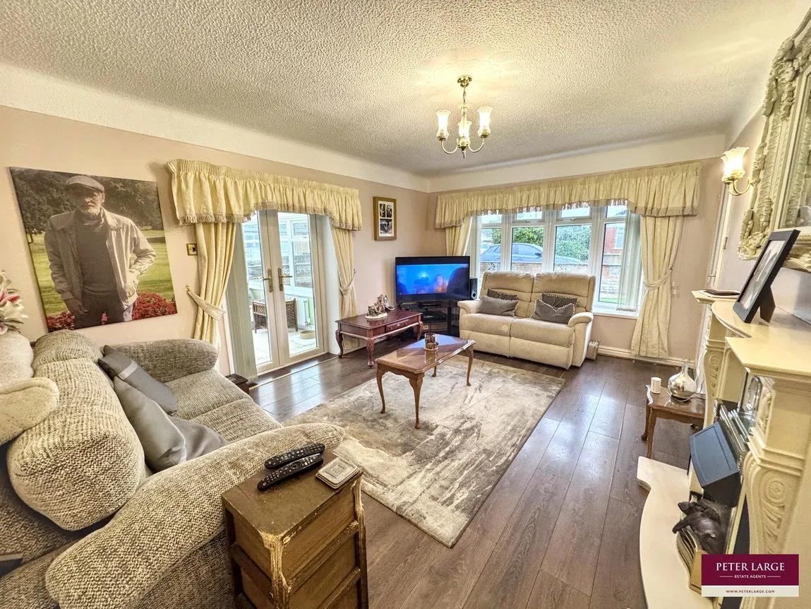 Awelon, Towyn, LL22, photo 4