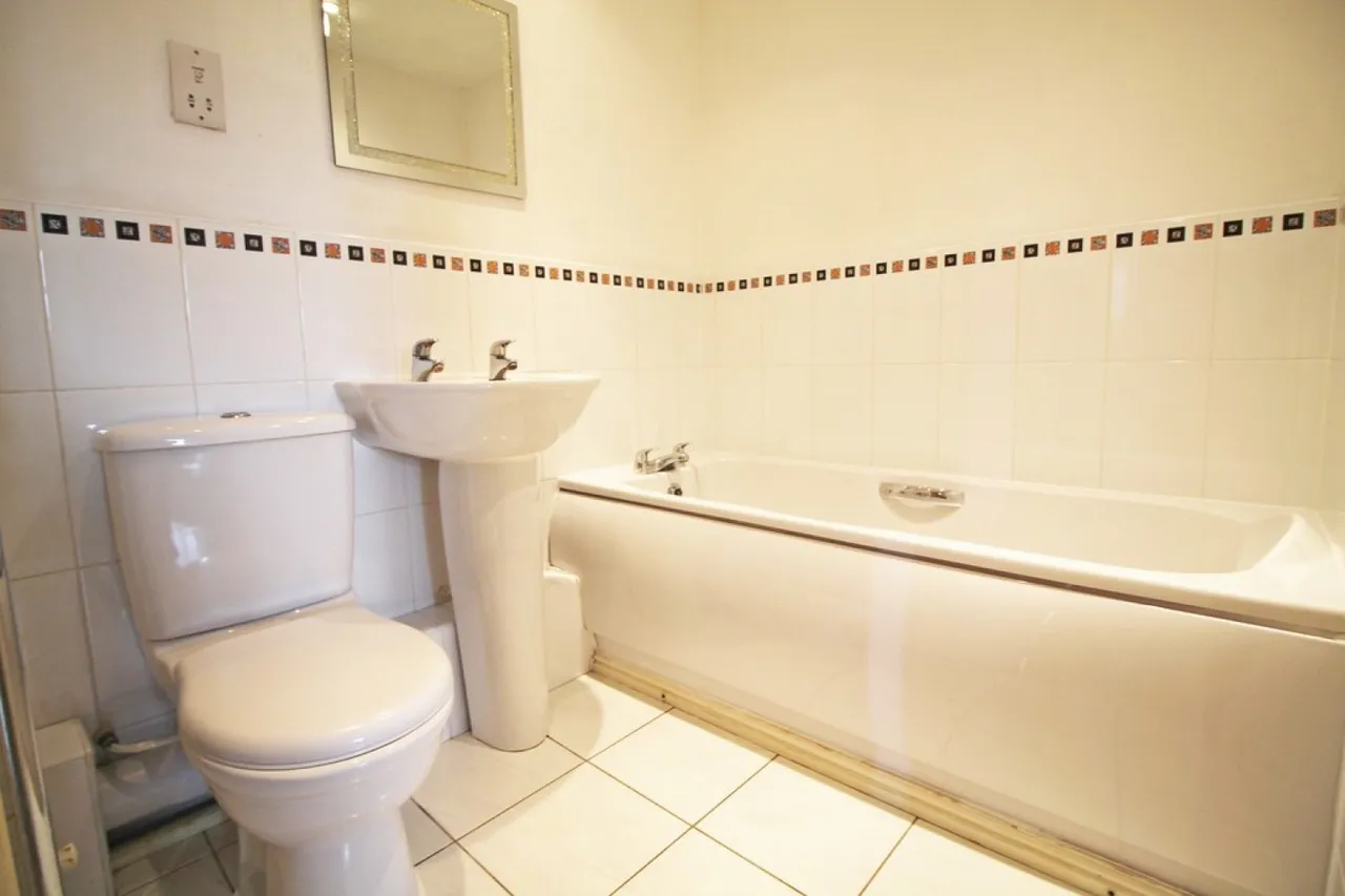 Washington Drive, Great Sankey, WA5, photo 10