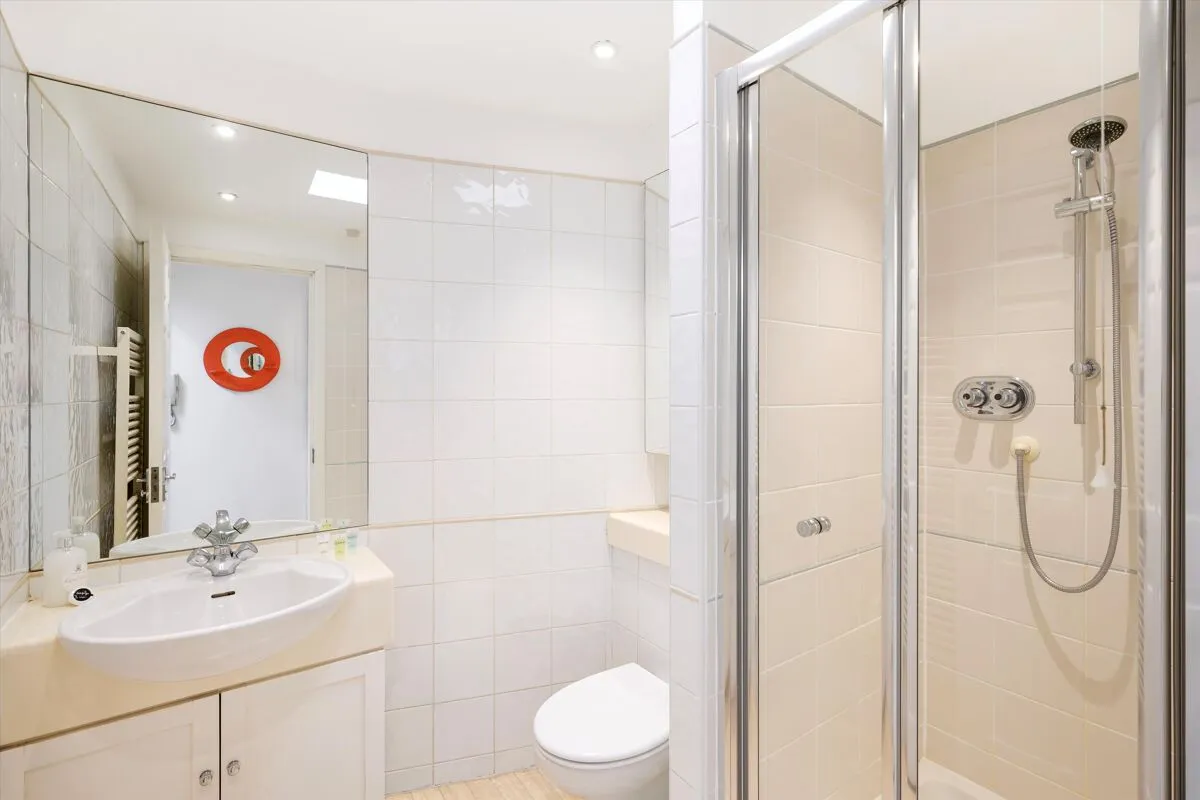 Brompton Road, London, SW3, photo 11