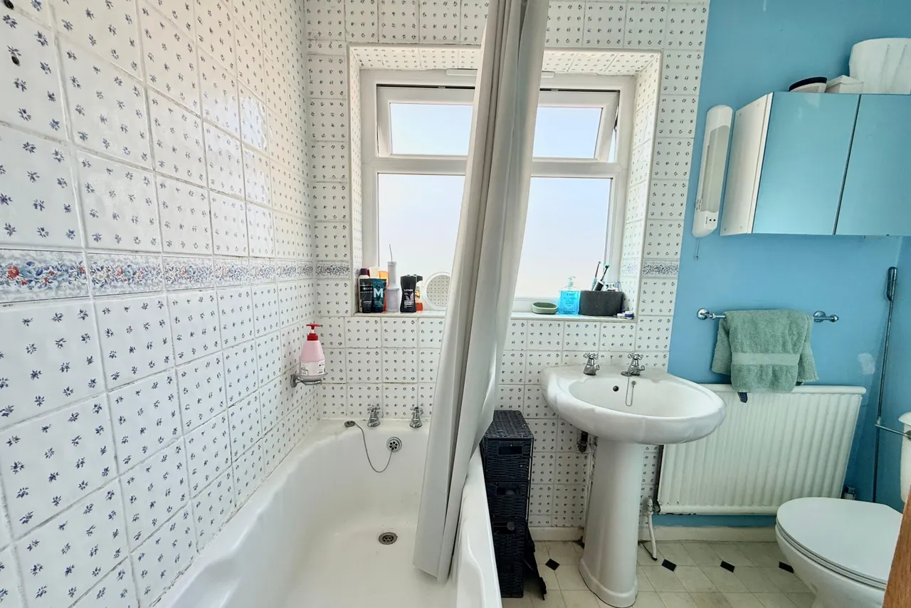 Hightown Gardens, Ringwood, BH24, photo 13