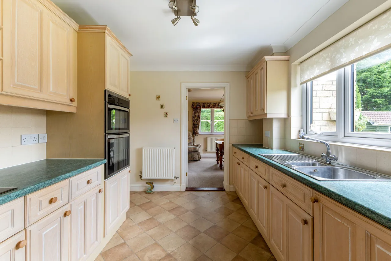 Tormarton Road, Marshfield, SN14, photo 4