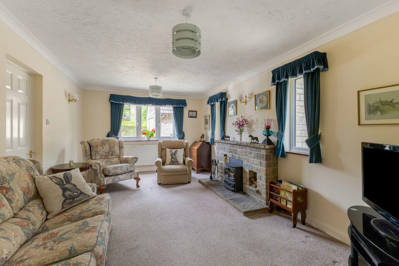 Tormarton Road, Marshfield, SN14, photo 5