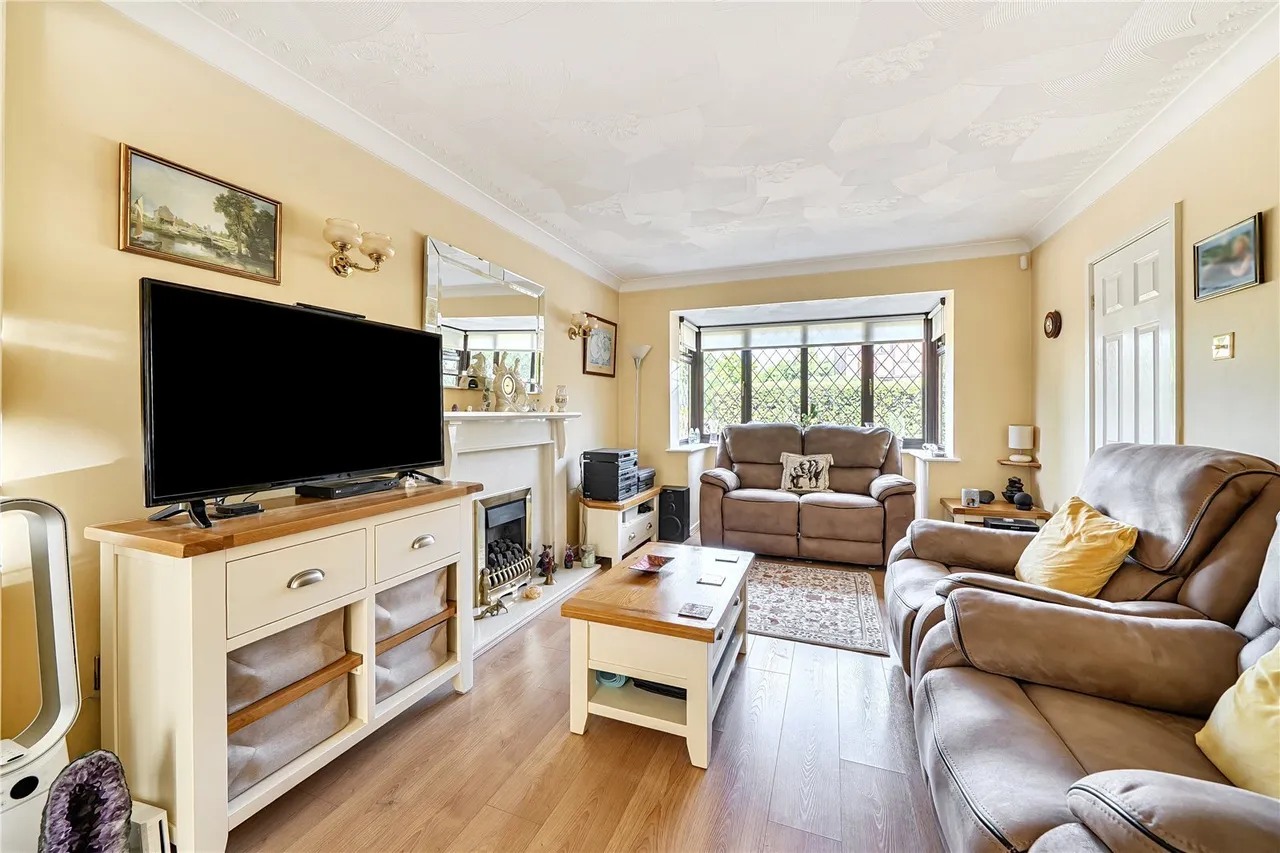Mossdale, Wilnecote, Tamworth, Staffordshire, B77, photo 4
