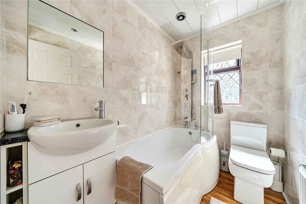 Mossdale, Wilnecote, Tamworth, Staffordshire, B77, photo 12