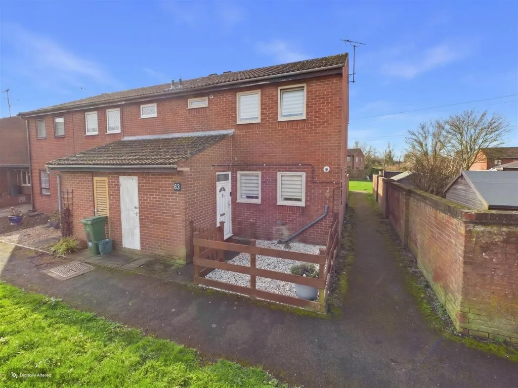 Witham Way, Walton Court, photo 13