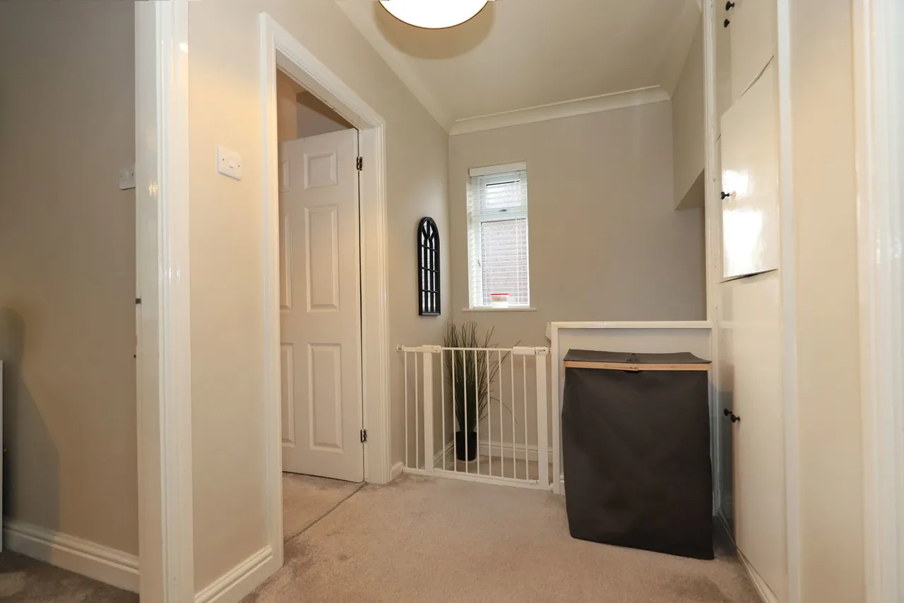 Brownshore Lane, Essington, WV11, photo 18