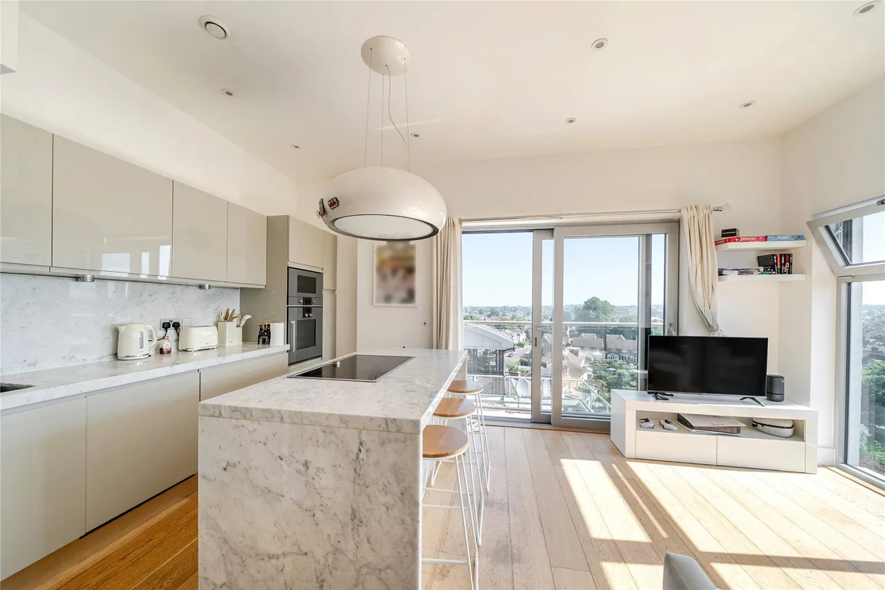 2 bed flat for sale — Croydon Road, Beckenham, BR3
