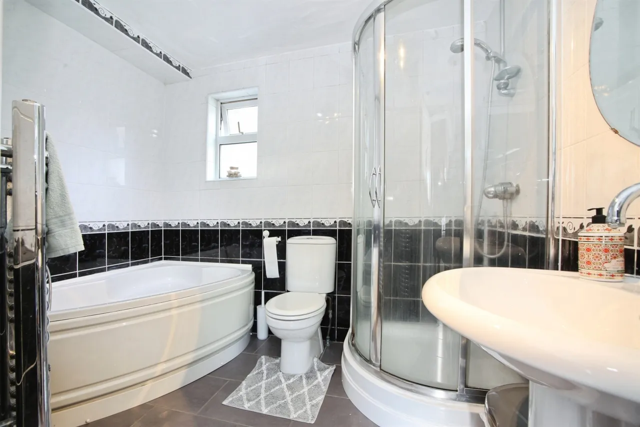 Station Terrace, Caerphilly, CF83, photo 16
